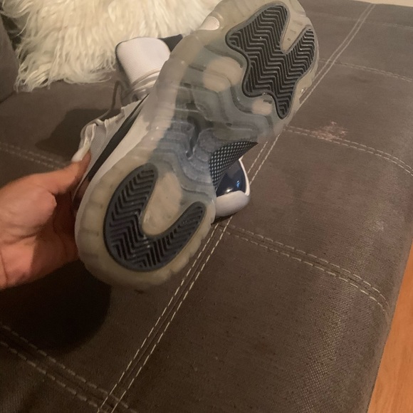 Jordans 11 - Picture 4 of 4